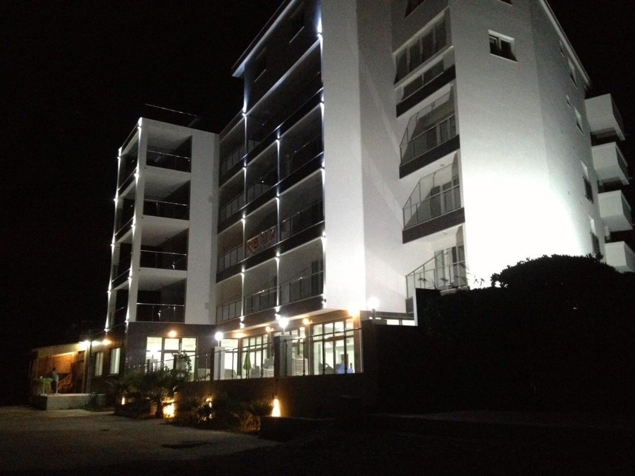 הרצג-נובי Hotel Vienna מראה חיצוני תמונה